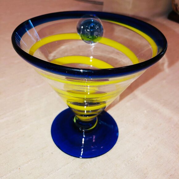 COLORED GLASS STEMMED VASE - Picture 1 of 5